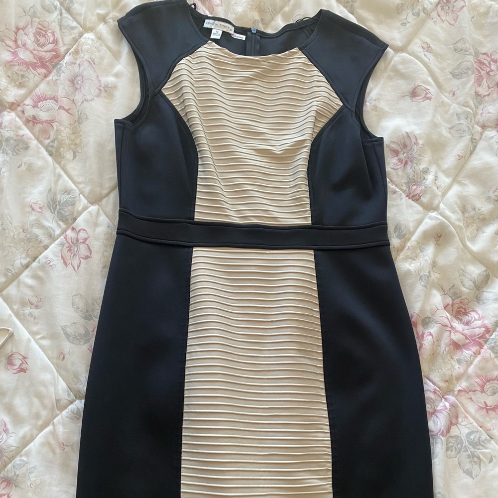 London Times black & beige dress